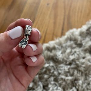 Super cute valley slippers Pandora charm